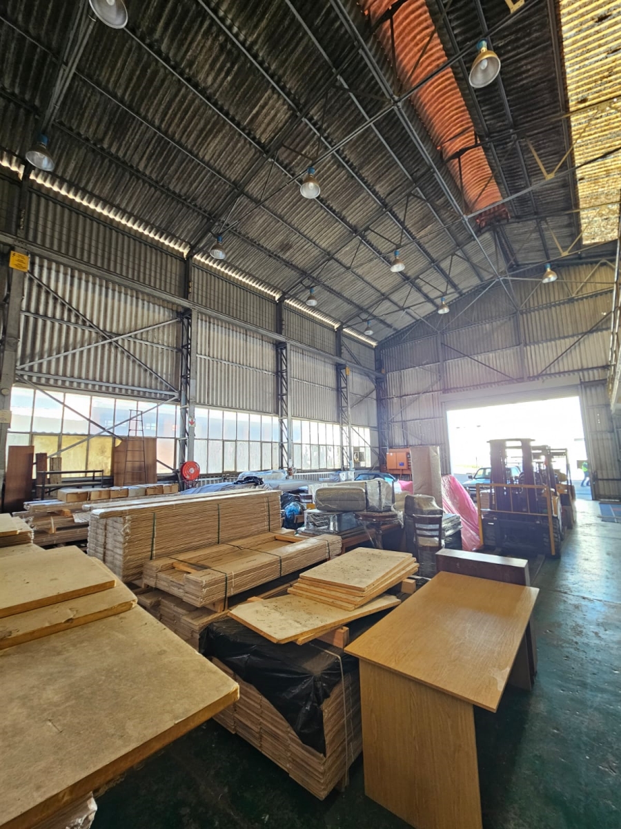 To Let Commercial Property for Rent in Brackenfell Central Western Cape